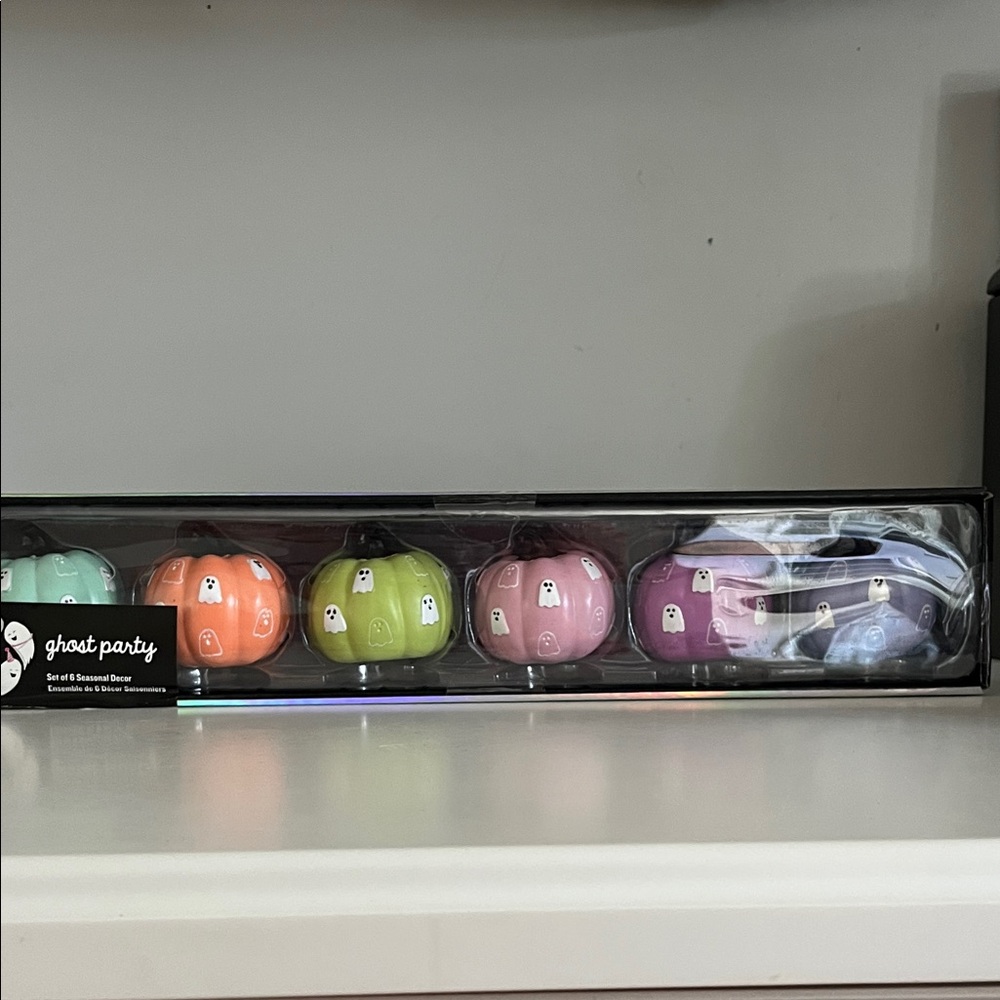 Ghost Party Pumpkins minis